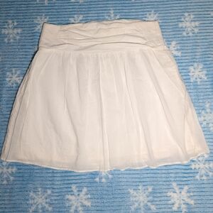 LOFT Chic White Ruched Waist Mini Skirt Size Small